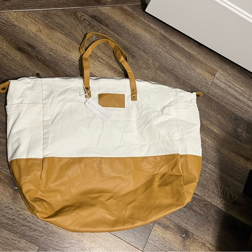 Cozy Earth two tone bag